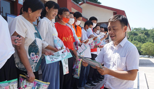 天柱山旅游发展有限公司工会慰问一线员工_副本.png