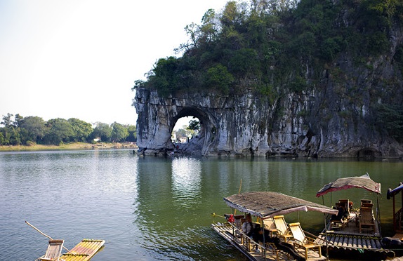 Watch it again: Guilin forum eyes tourism development 