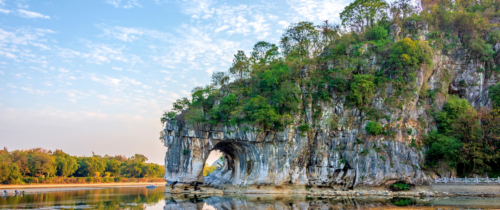 Guilin's landscape shines as symbol of Guangxi's culture