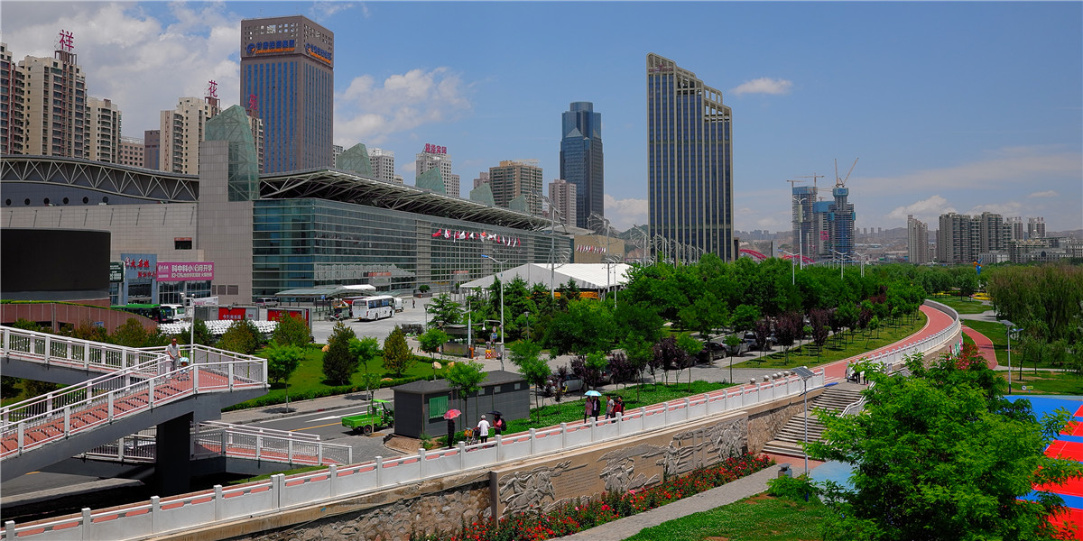 Lanzhou, the 'Pearl of Yellow River'