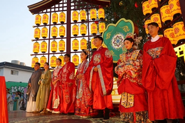 Qufu bewitched by traditional Qixi wedding rites