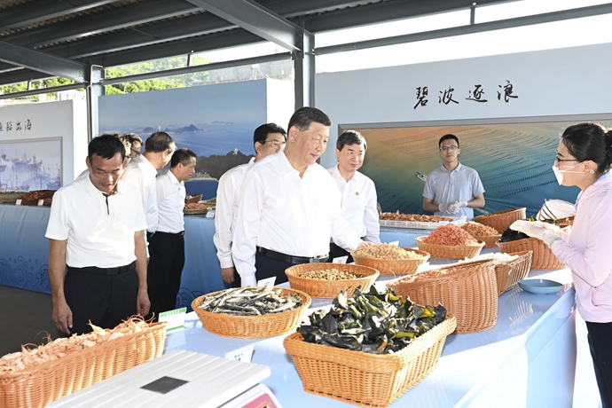 习近平在福建考察