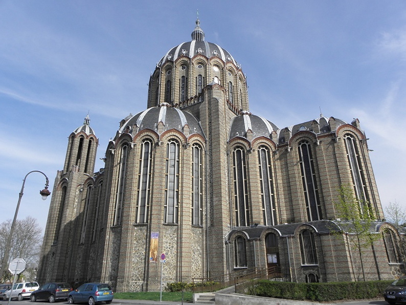 File:Reims (51) Basilique Sainte-Clotilde 5.jpg