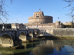 Dîmenek ji Castel Sant'Angelo.