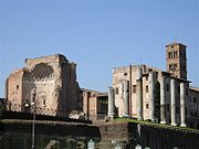 Tempio di Venere e Roma (lato destro, da via dei Fori Imperiali)