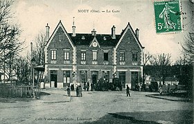 Le bâtiment voyageurs vers 1900.