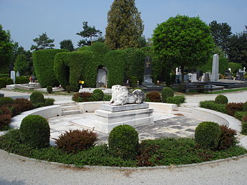 Cimetière à Čakovec, Croatie.