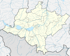 Mapa konturowa powiatu nyskiego, po lewej znajduje się punkt z opisem „Paczków”