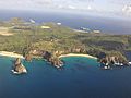 Fotografija mill-ajru ta' Bajja Sancho (Praia Sancho/Playa Sancho), Fernando de Noronha.