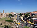 La via in direzione di Piazza Venezia, con il cantiere della linea C della metropolitana