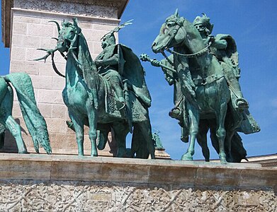 Side view of two of the seven statues of the Seven chieftains of the Magyars. Left: Huba. Right: Tas