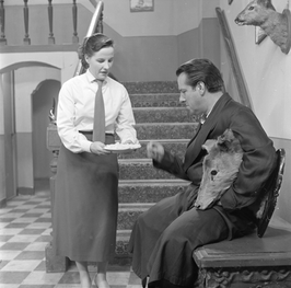 Maya Bouma en Ko van Dijk jr. in Pension Hommeles in 1958