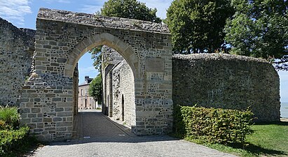 La porte Guillaume de l'autre côté.