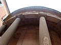 Colonne lisce del Tempietto del Bramante, Roma, inizio XVI secolo.