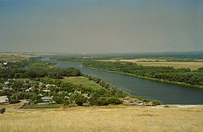 Die Don naby die dorp Kalininski in die Rostof-oblast (foto 2002).