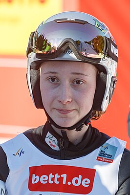 Nika Prevc (Oberhof, 2022)