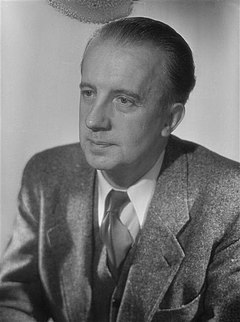 Paul Éluard 1945.