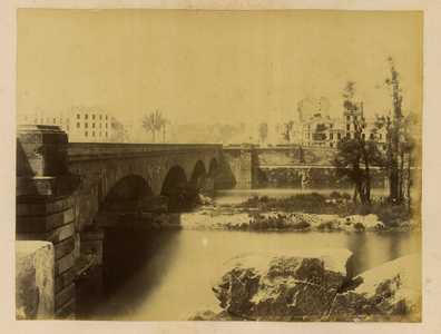 Le pont de Neuilly en 1870-1871.