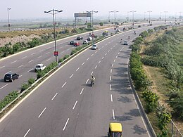 A typical expressway in Uttar Pradesh, India