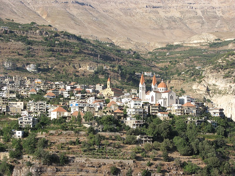 File:Bsharri (Becharre, Bsharre) village, Kadisha Valley, Lebanon.jpg