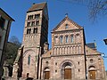 Kirche Sankt-Pantaleon in Gueberschwihr. Schacre errichtete die romanische Kirche neu, unter Beibehaltung des ursprünglichen Glockenturms.