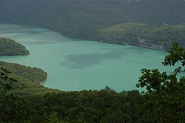 Lac de Vouglans.