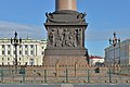 Stein- und Bronze-Sockel (Postament) der Alexandersäule in St. Petersburg, 1834