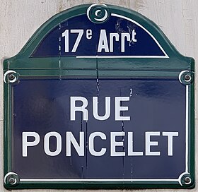 Voir la plaque.