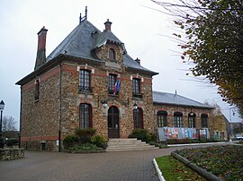 The town hall in Nozay