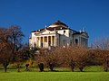 Vila La Rotonda u Vicenzy (A. Palladio,