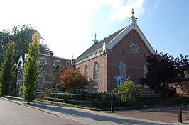 Synagoge met school en woning