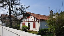 Photographie d'une ancienne maison d’Anglet.