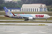 ボーイング767-300ER（TAM航空時代、ウォルト・ディズニーワールド特別塗装機）