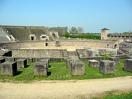 Het gereconstrueerde amfitheater