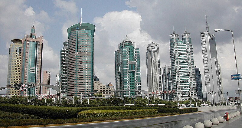 File:Lujiazui skyline, Pudong, Shanghai.JPG