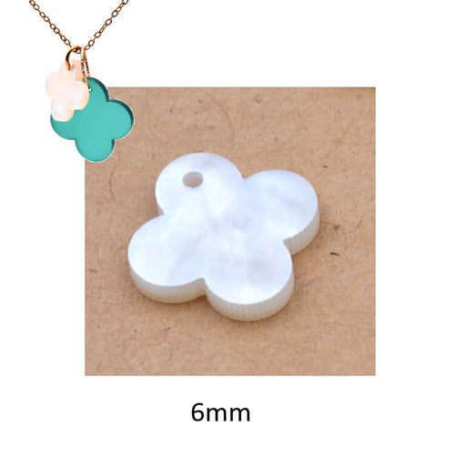 Achat Pendentif en nacre forme trèfle croix 6mm - trou : 0.8mm (1)