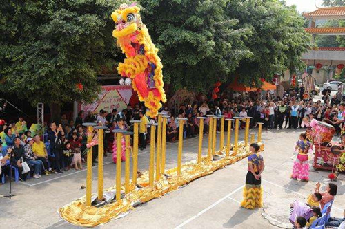 中山舞狮，中山舞狮队，中山舞狮表演，中山专业舞狮表演团，中山舞狮舞狮队表演，中山开业舞狮2.jpg