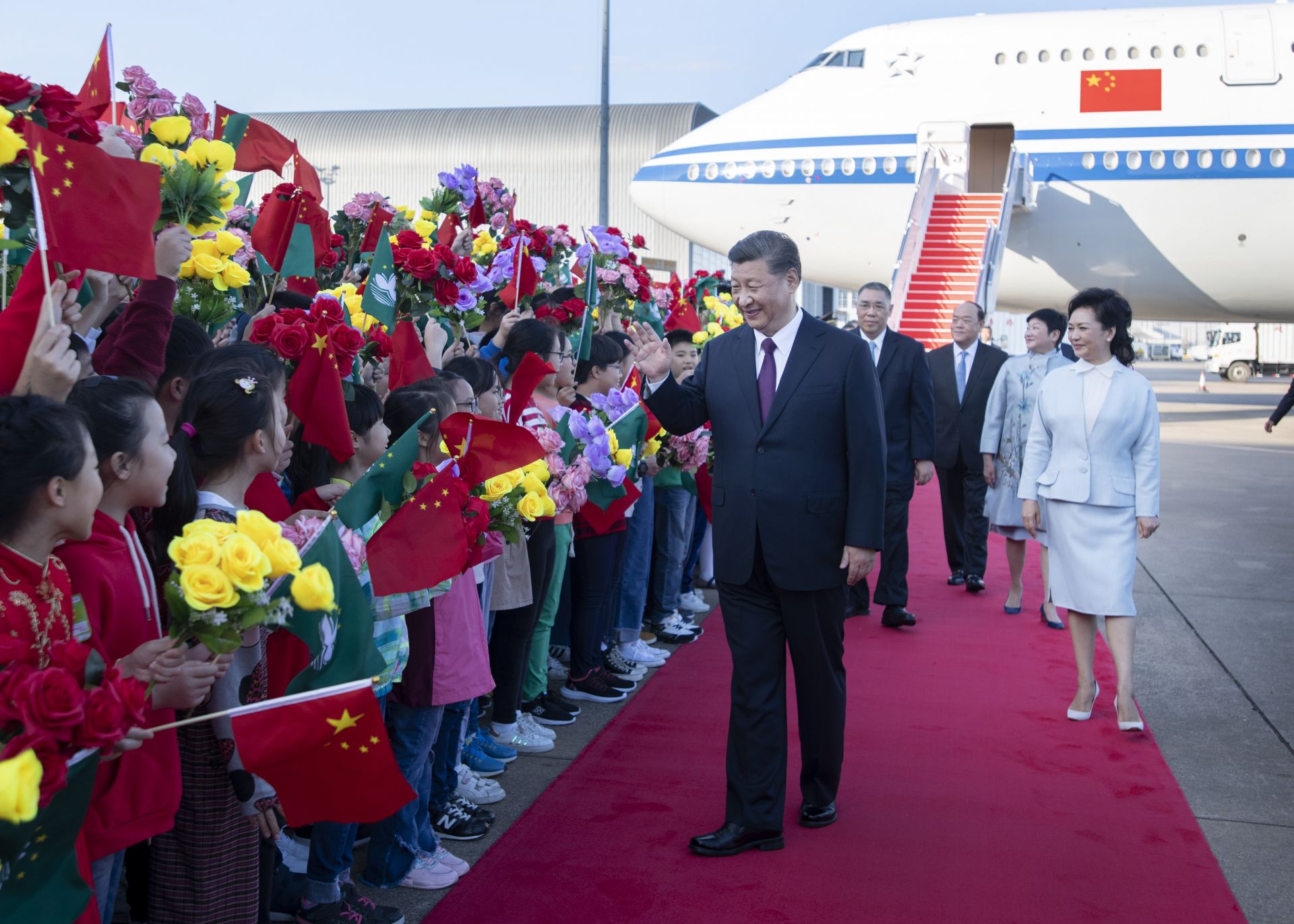 习近平抵达澳门