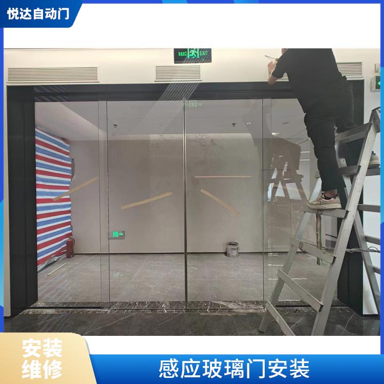 光明新区感应门 提供自动门保养建议