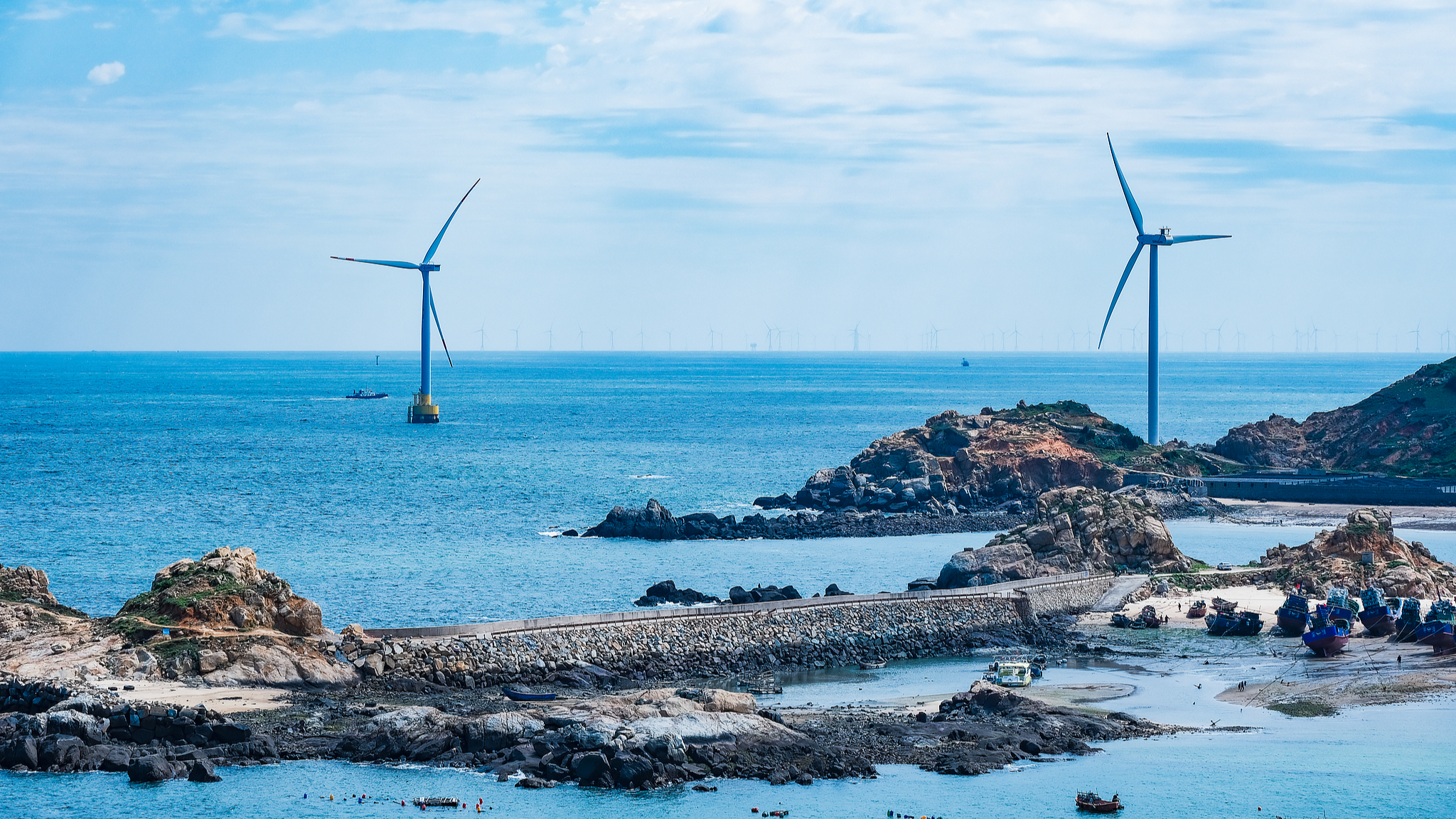 China ranks first globally in offshore wind power linked to its grid