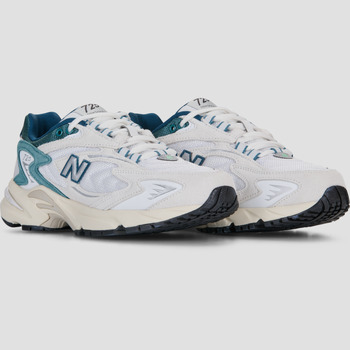 New Balance 725