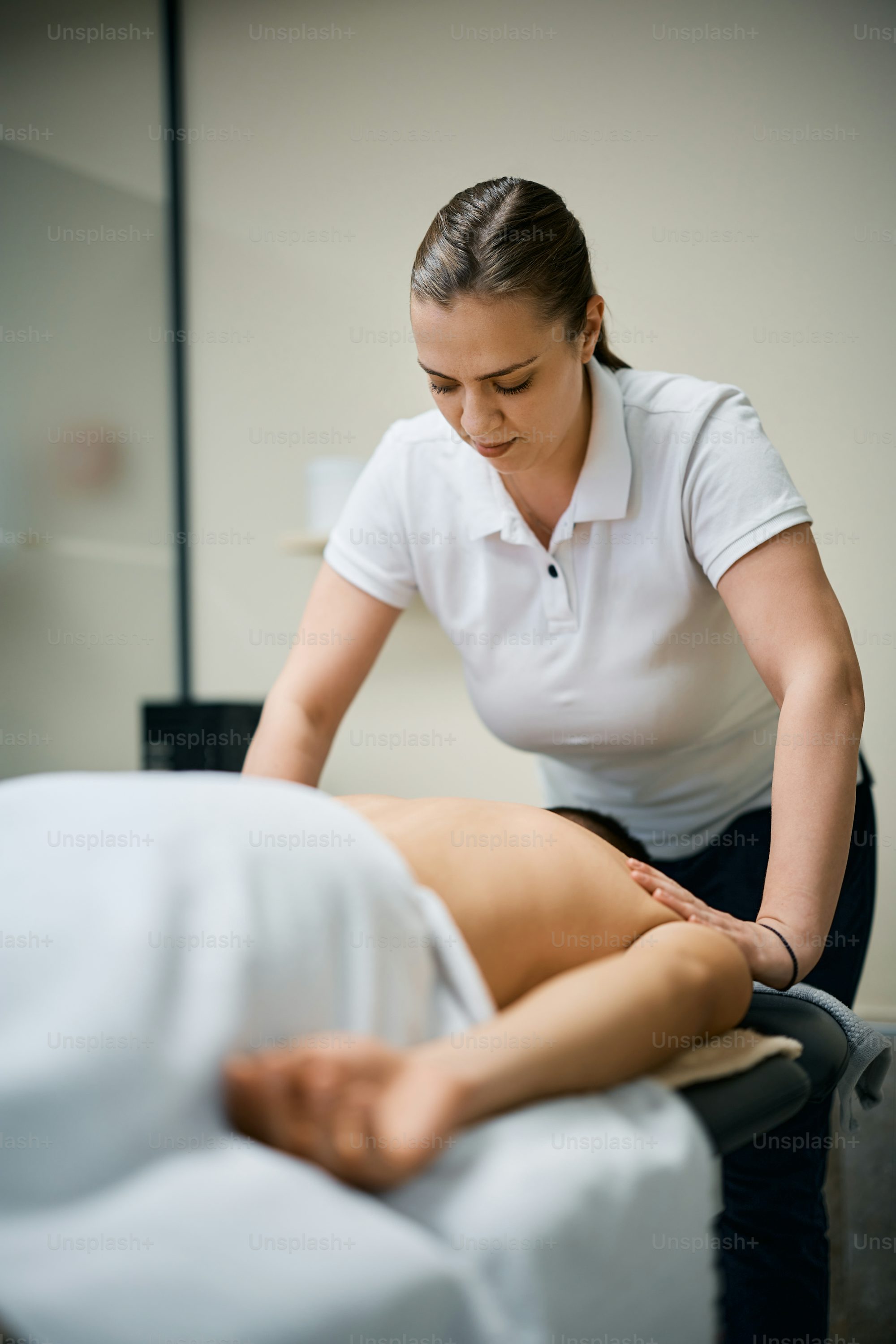 Physiotherapist In Jaipur Cervical