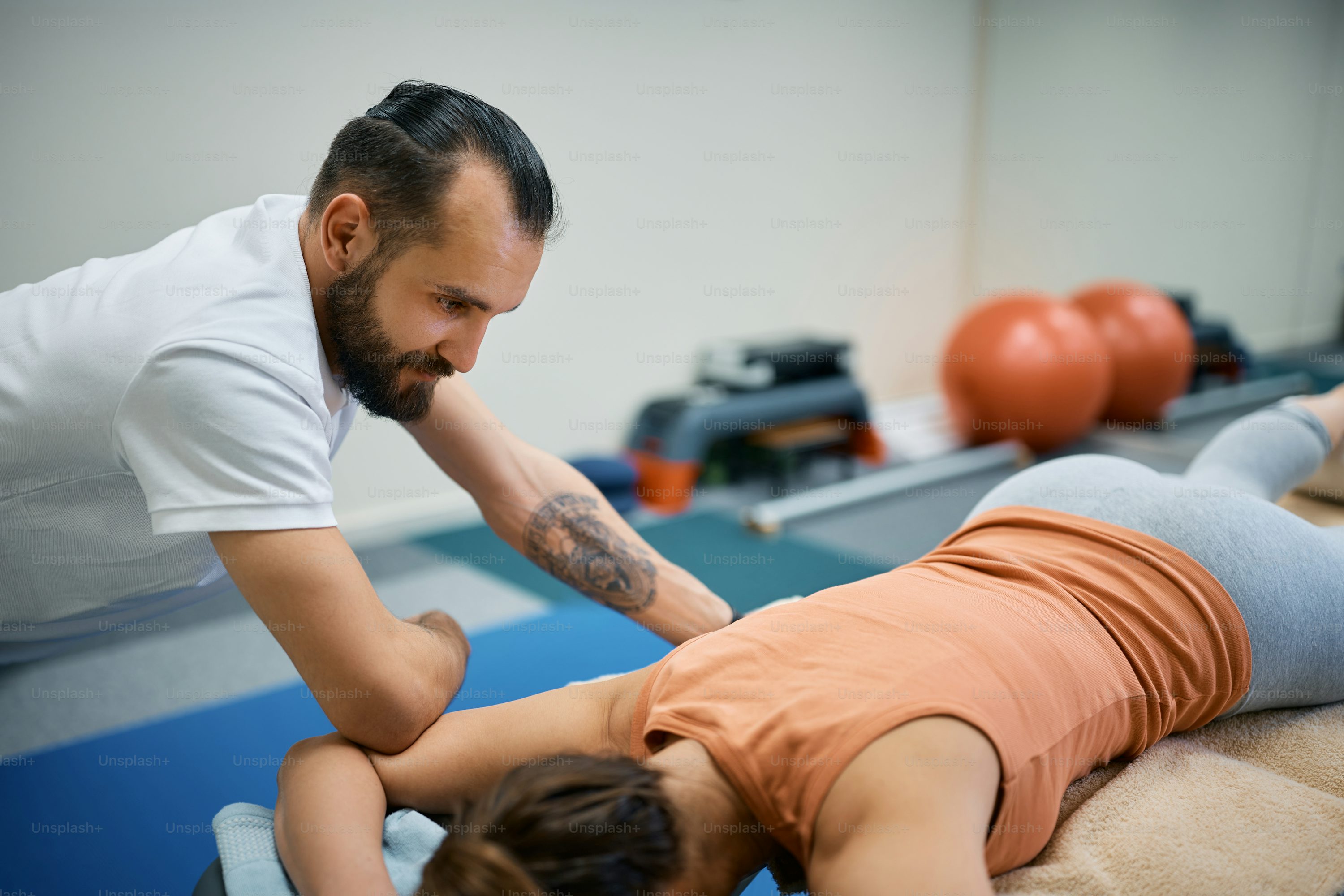 Physiotherapist In Vaishali Nagar