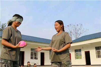 洛阳初三孩子恋爱机构地址 锐元思图教育