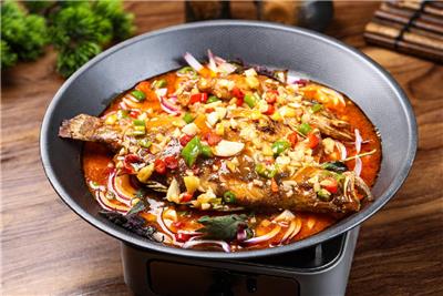 2026年靠谱的湘菜馆推荐，聊聊丰记·寻味湘村服务、交通与包间价格