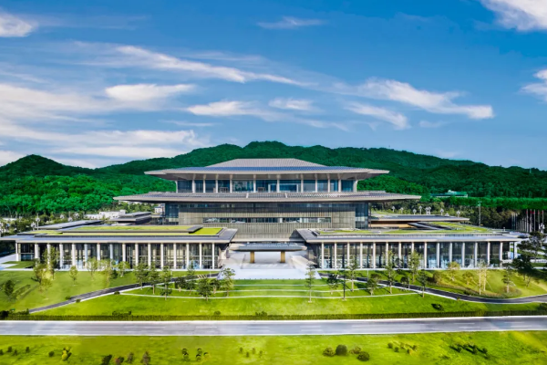 Guangzhou Baiyun International Conference Center opens for public visits